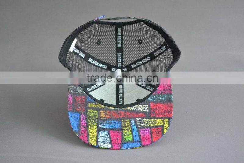 BSCI Aduit Custom 6-panel snapback cap with embroidery