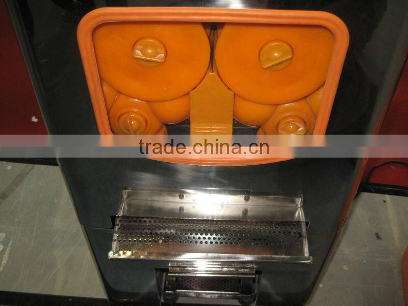 GRT - 2000E - 3 Citrus squeezer, citrus juice extractor