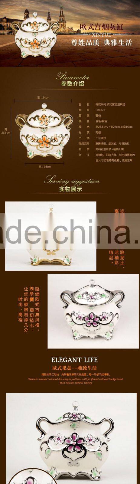 Hot Sale Smoking clear ashtray, ceramic ashtray with lid in stock