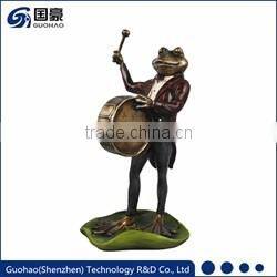 Custom made small Decorative figures green Frog Water snow globe ball