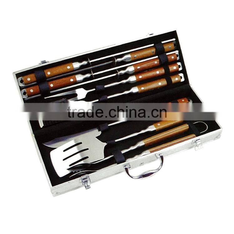 4pcs high quality luxury BBQ tool set