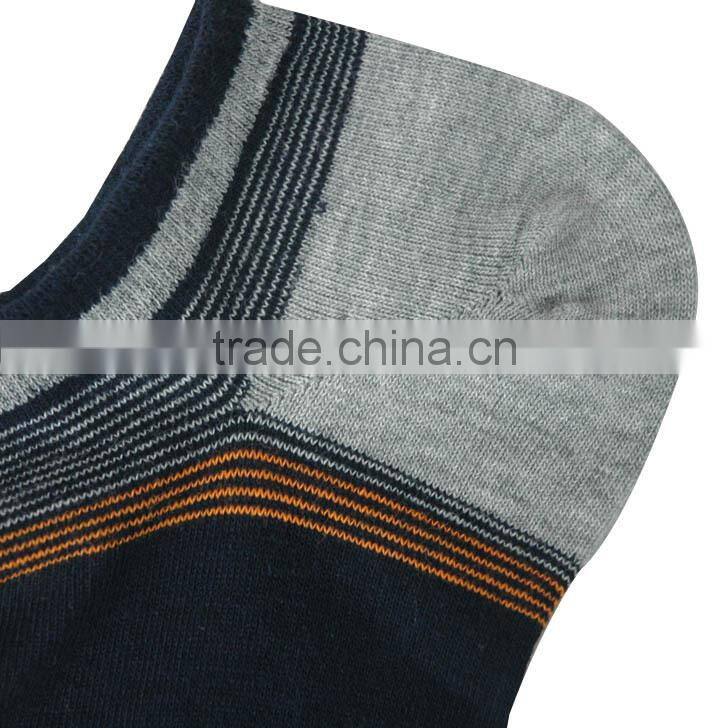 China Factory Smell Free Antibacterial Men Sock Manufacturer
