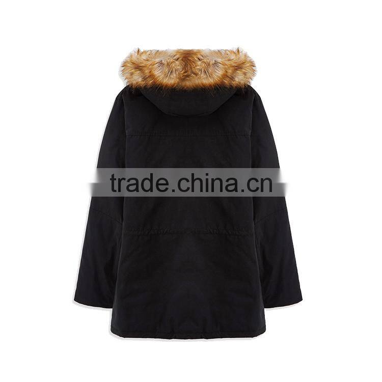Men Winter Polyester Made Padded Quilting Jacket With Fur Hood