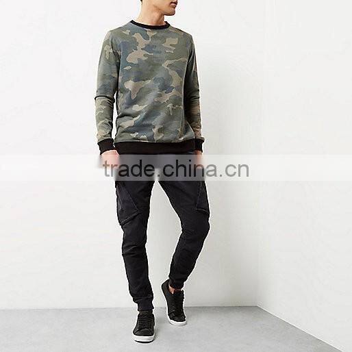 Men's Black cargo tapered joggers