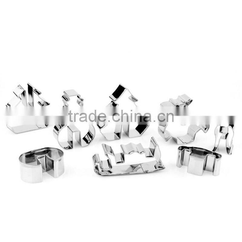 8PCS/ Set 3D Christmas Biscuit Mold Stainless Steel Cookie Cutter Sugar Cake Mold DIY Baking Tools