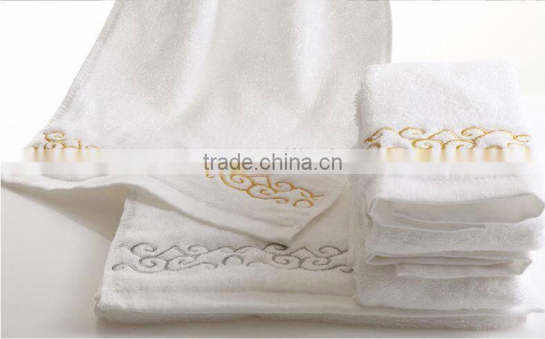 100% combed cotton top-end hotel towels