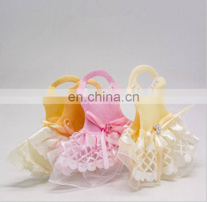 European fancy diy non-woven dress gift bags