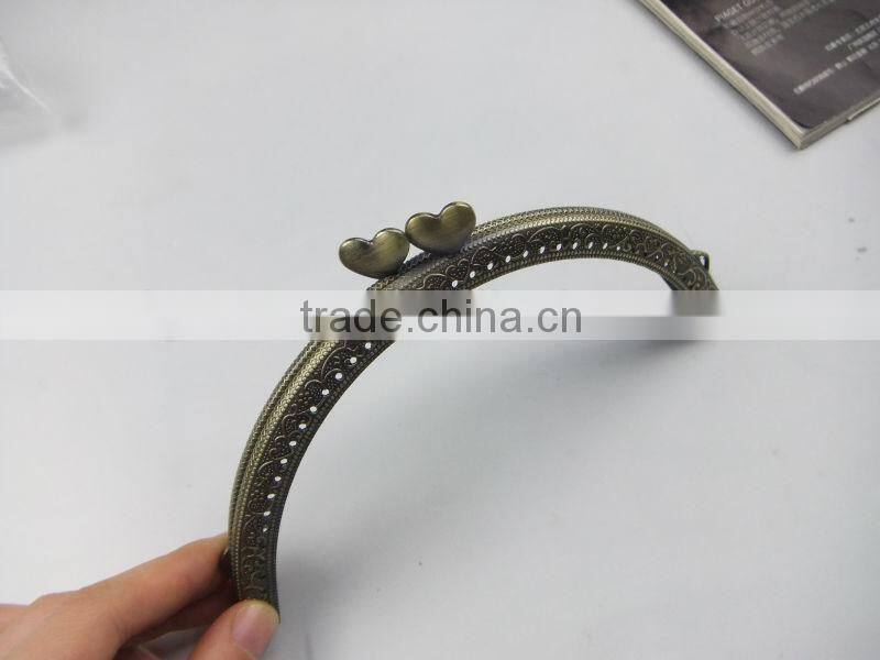 NEW!Antique Brass Metal Sewing Clutch Frame China Direct Supplier DIY Clutch BagFrame With Clasp Loop
