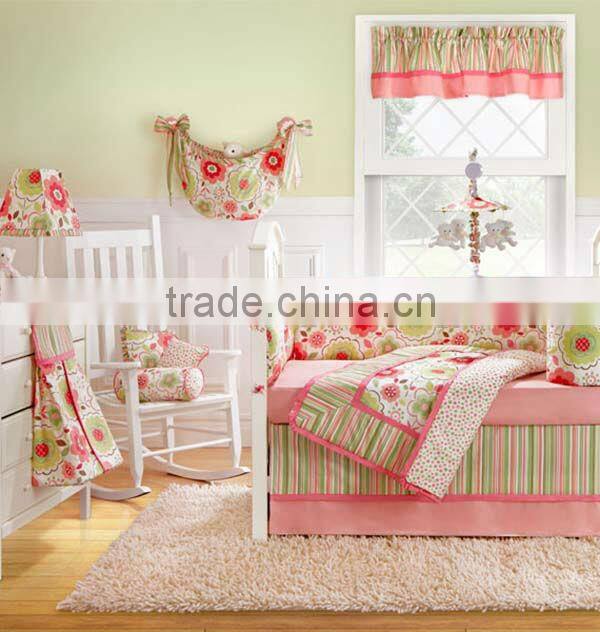 Soft cotton pretty cute printed crib bedding set colorful