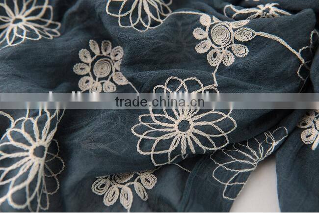 Wholesale Women Fashion Embroidery Spring Summer Cotton Scarves Shawls