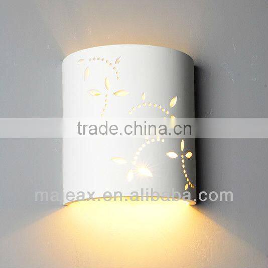 European White Gypsum Plaster Bedside 40W wall sticker lamp