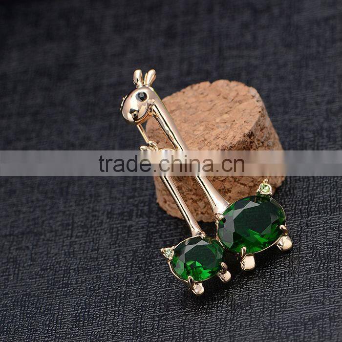 Stylish bulk crystal rhinestone brooch