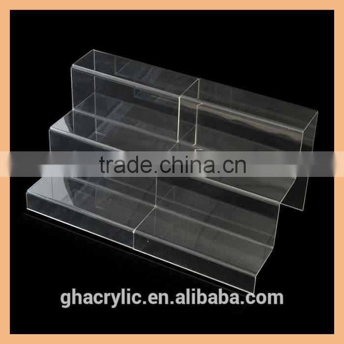 U002, Classic design ladder type display rack