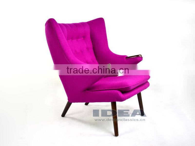 Replica Hans J Wegner Papa Bear Chair - Pink Fabric