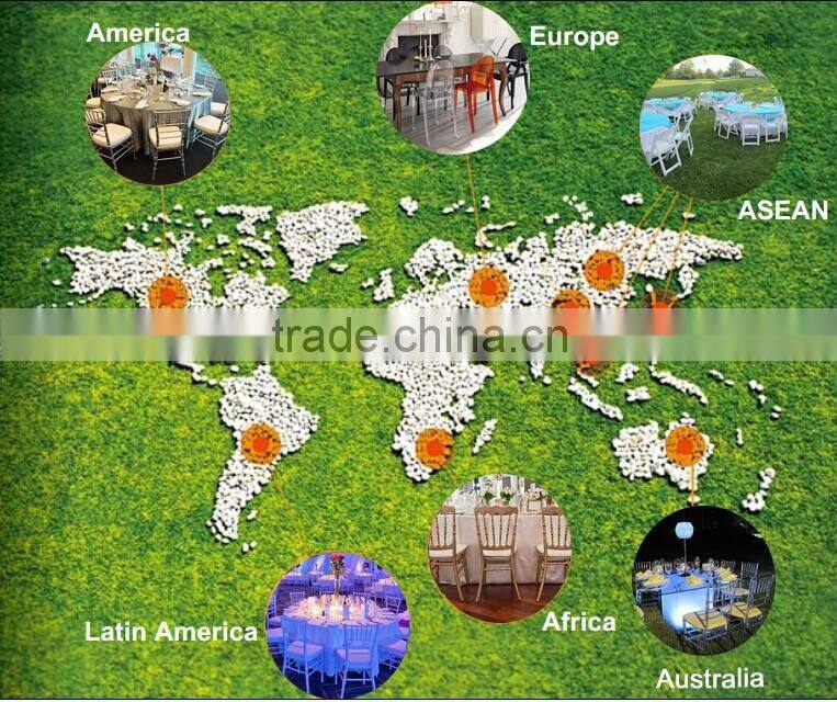 Banquet round folding table for event