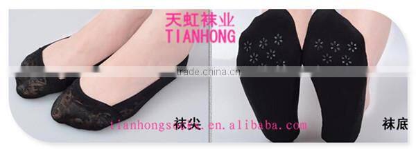 hot sale lady attractive designs wholesale women sexy summer invisible socks with gel heel