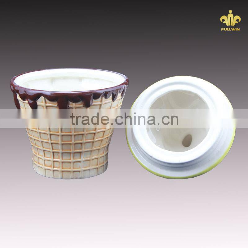 Cake ceramic cookie jar