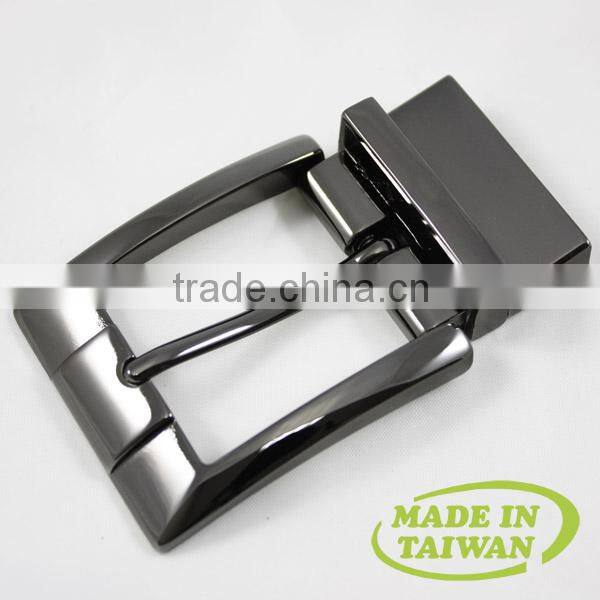 Metal reversible turning belt buckle
