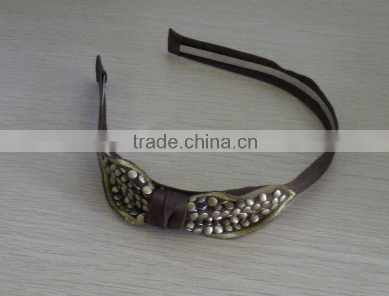 Fashion Hair Accessory With Bronze Beads