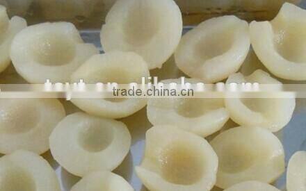 canned pear halves in light syrup