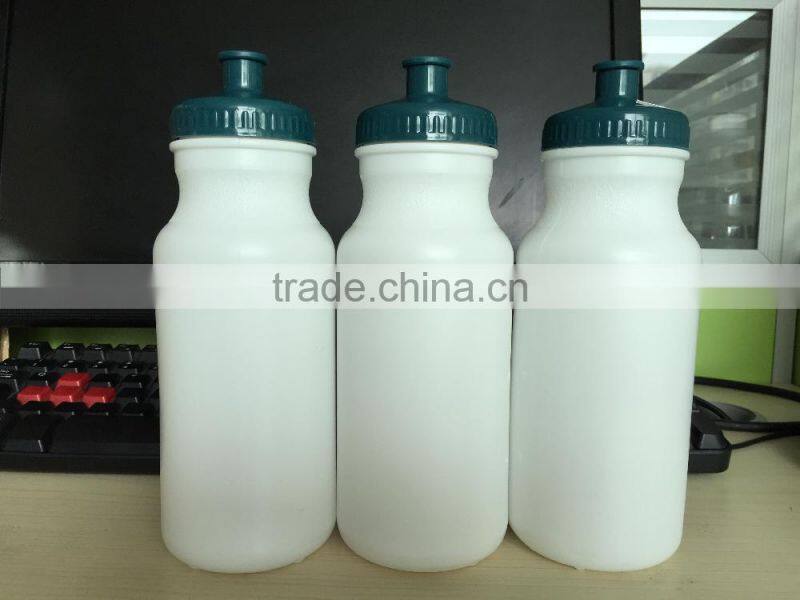 fda passed HDPE 550ml football water bottle with logo