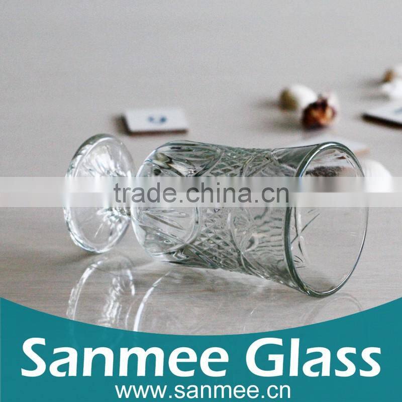 Manufactory Supply Flower Embossed Mini Glass Goblet