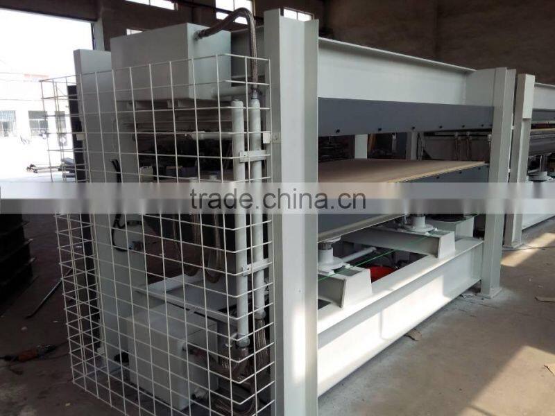 Hot Press SH-4x8/100-1 with Total pressure 1000KN and Working layers 1