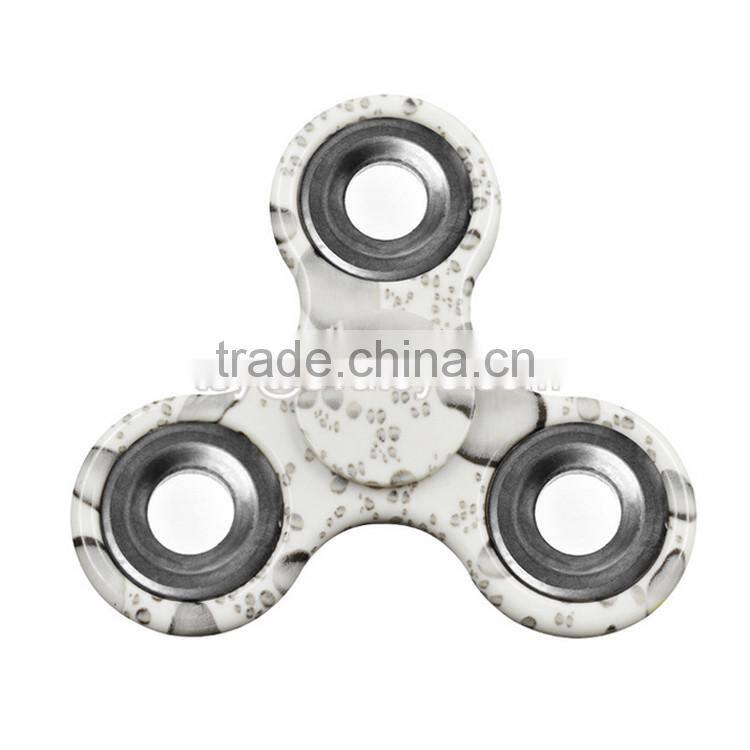 Top fashion relieves stress fidget toy magic hand spinner fidget ball W01A263