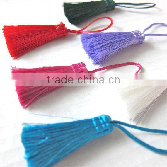 Fashion Custom Colorful Women's cotton red tassel for bag decoration