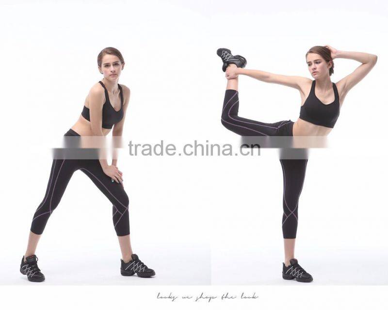 Trendy coolmax gym wear women tank top