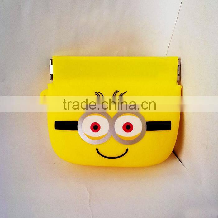 2016 Latest design cartoon silikon purses