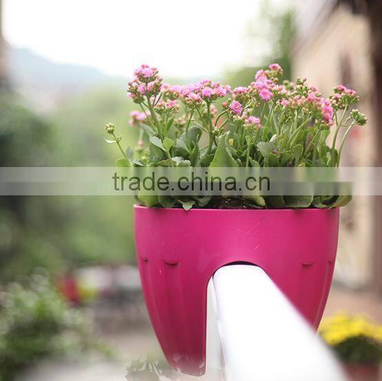 Self Watering PP Balcony Planter From China
