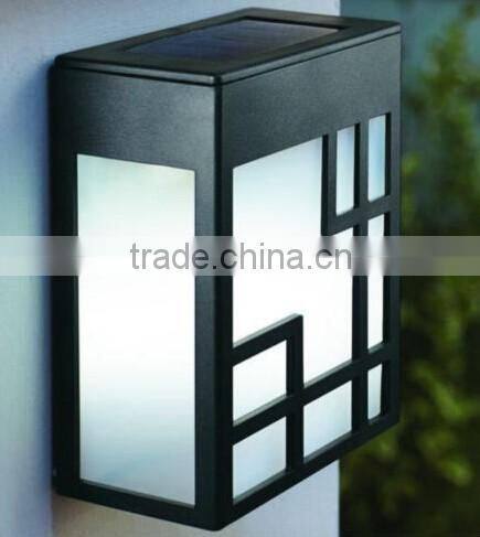 Solar LED Deck Path Patio Lamp Light Lights Lighting Fixture Dusk to Dawn 4 Pack