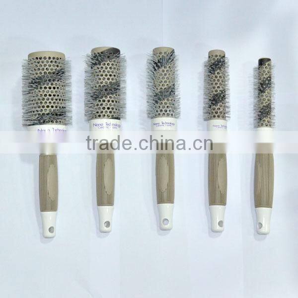 2014 new hot ceramic hair brush,nano tachnology ionic hair brushes