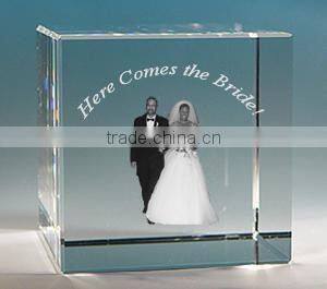 12cm Romantic Clear Engraved Crystals Love Cube For Wedding Table Decoration
