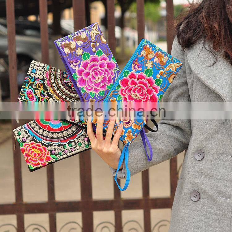 Women's embroidered Wallet /purse for shopping/party