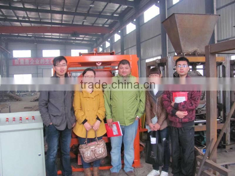 QT6-15 China hydraform cement block making machine