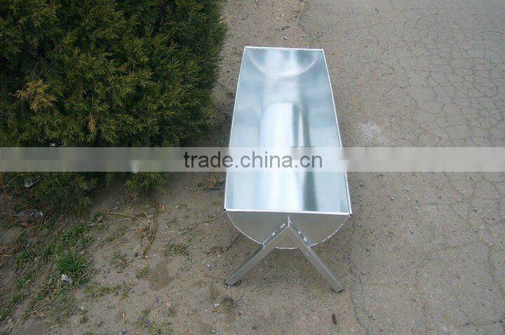 heavy duty round horse/cattle feeder