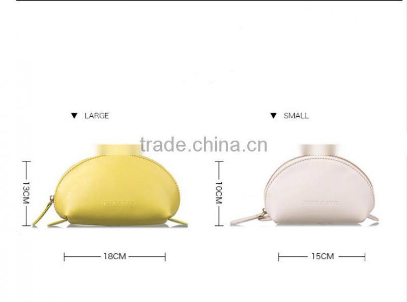 High quality shell shaped professional makeup bag