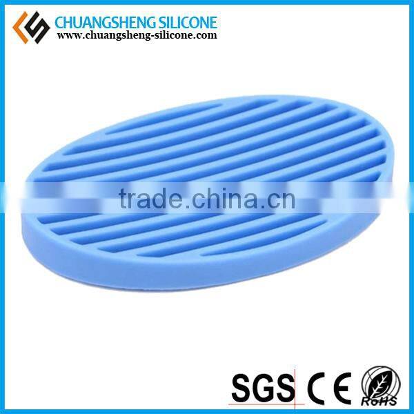 Fish shaped magnetic soap holder, eco-friendly silicone soap keeper for bathroom