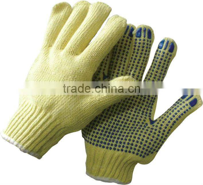 pvc dotted glove ideal for metal fabrication
