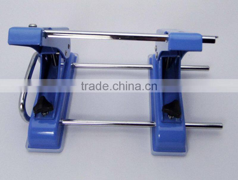 Office A4 size 18 sheets 2 hole portable adjustable paper puncher