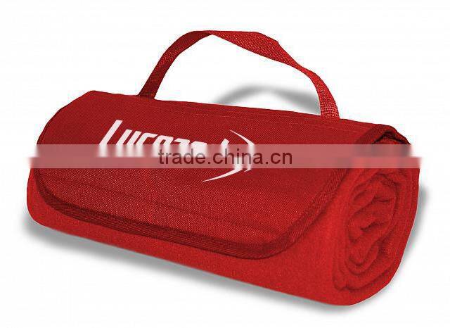 Cheap durable printed fleece foldable travel blanket