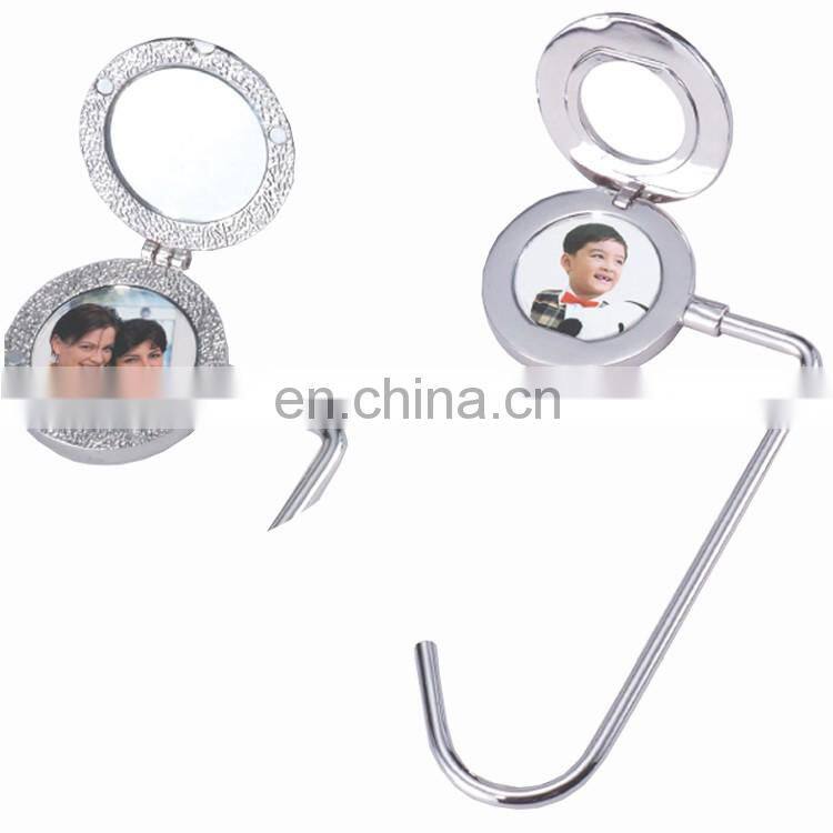 Heart shape token metal medal foldable purse hanger / banger hook