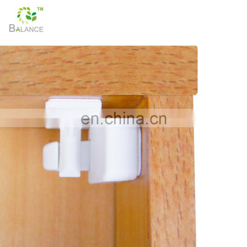 New child safety magnetic cabinet lock with magnetic key