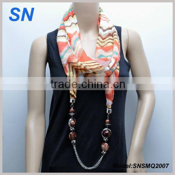Beads chain pendant scarf color texture design scarf