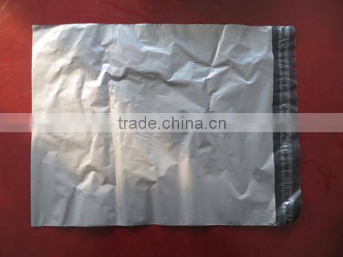 t-shirt shopping bags on roll