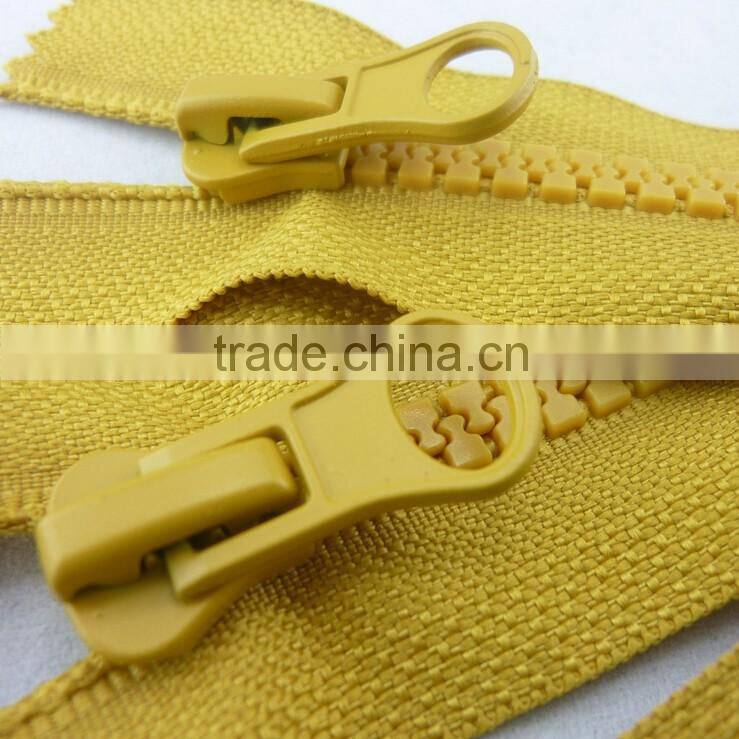Custom Double Slider Plastic Zipper