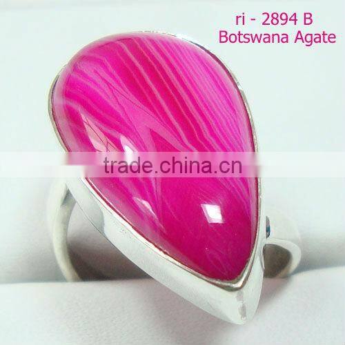 .925 Sterling Silver Green Onyx Gemstone Fashion Ring