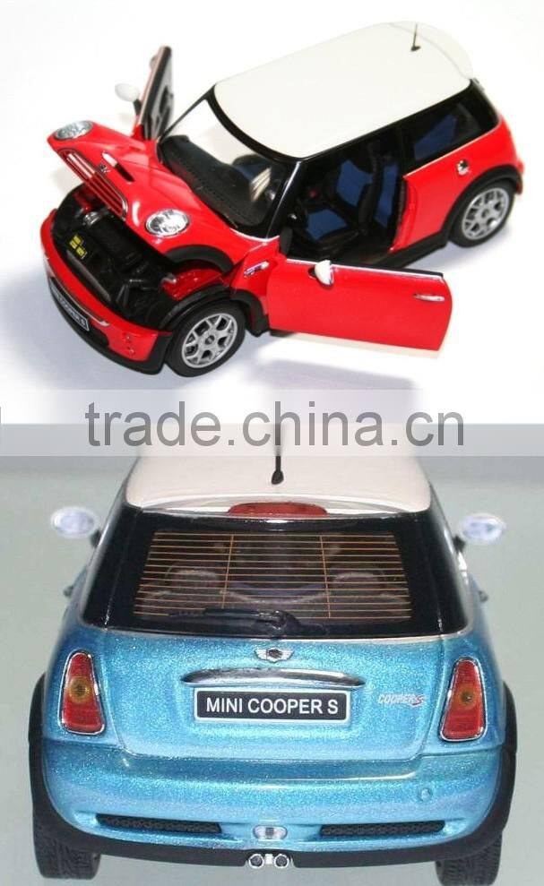 Model Car 1:24 Free Wheel Die Cast Metal Car With Light And Music